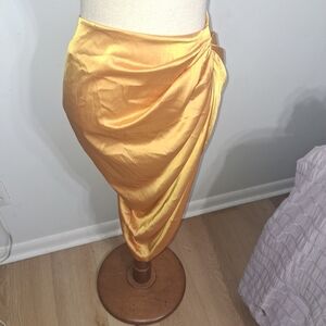 Shein- Sexy/Feel Good💛 Skirt- W Sz Small-4